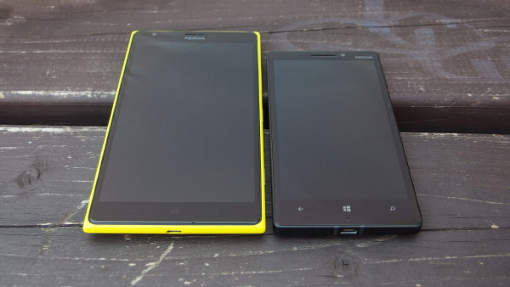 Nokia Lumia 930 vs. Nokia Lumia 1520