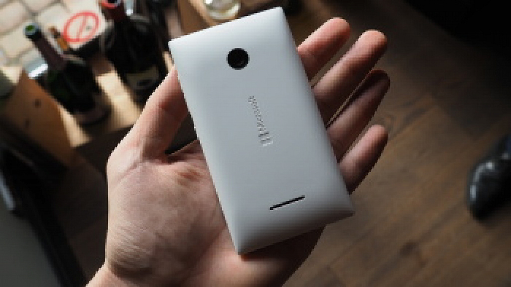 Nokia Lumia 435 a 532