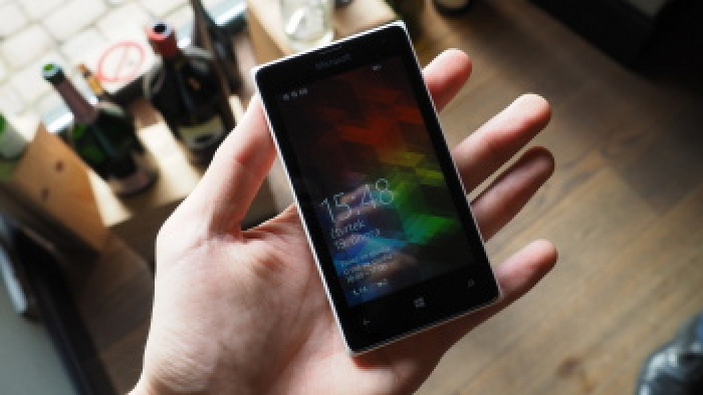 Nokia Lumia 435 a 532