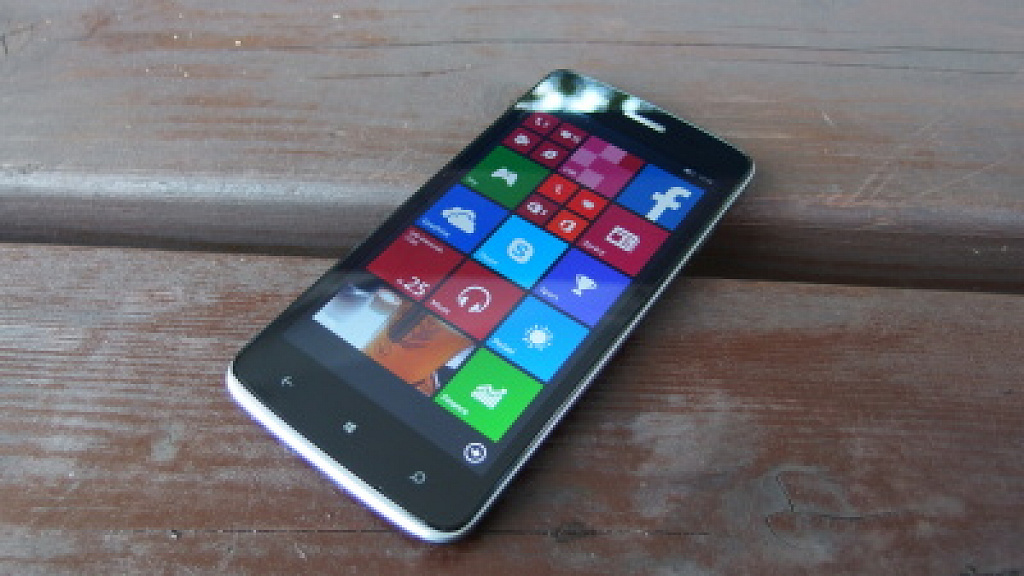 Prestigio MultiPhone 8500 Duo