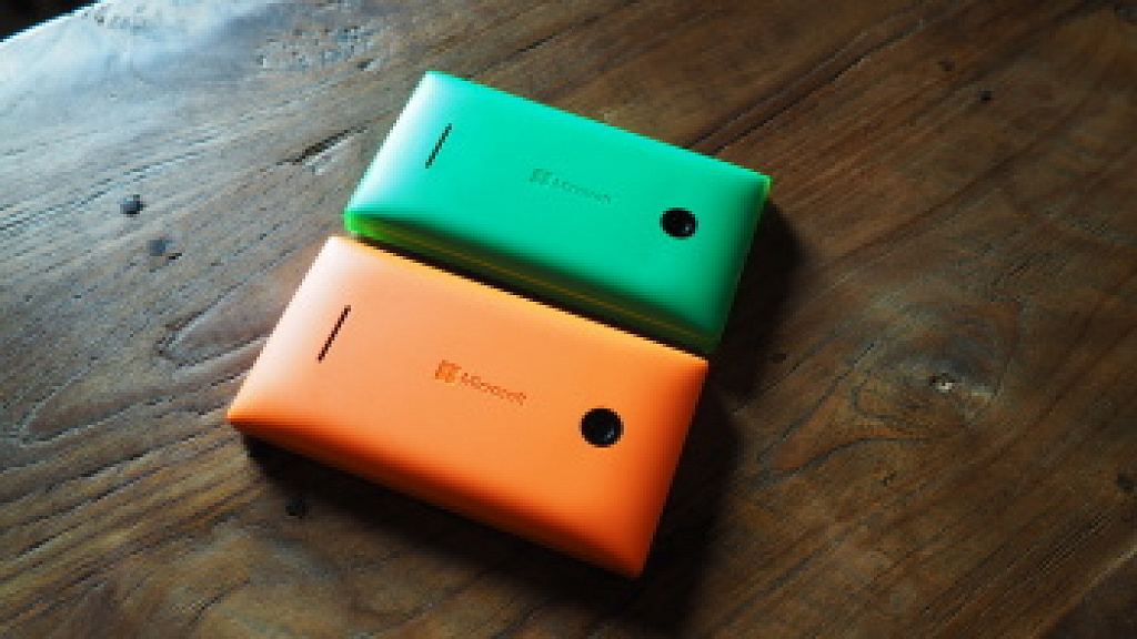 Nokia Lumia 435 a 532